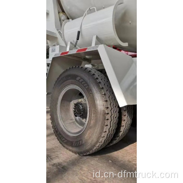 Dongfeng 4 CBM Self Loading Concrete Mixer Truck